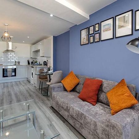 Entire 1 Bed Apt In The Centre Of Stockport Exterior foto